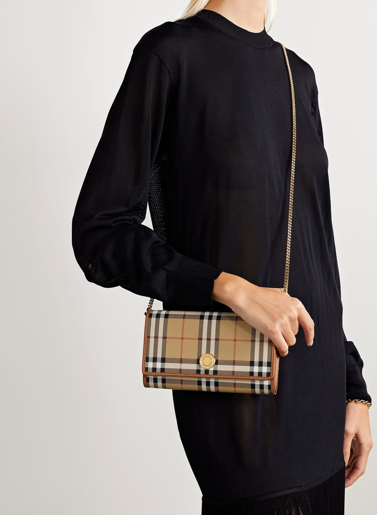 BURBERRY BAG 8070413