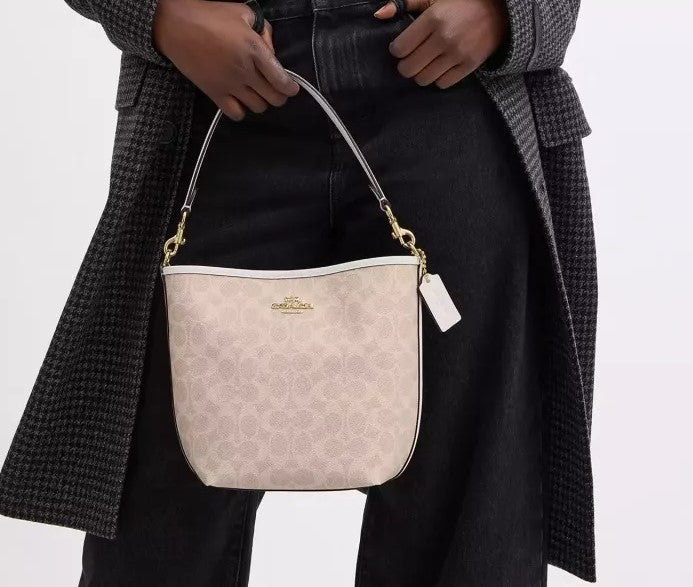 City Bucket Bag