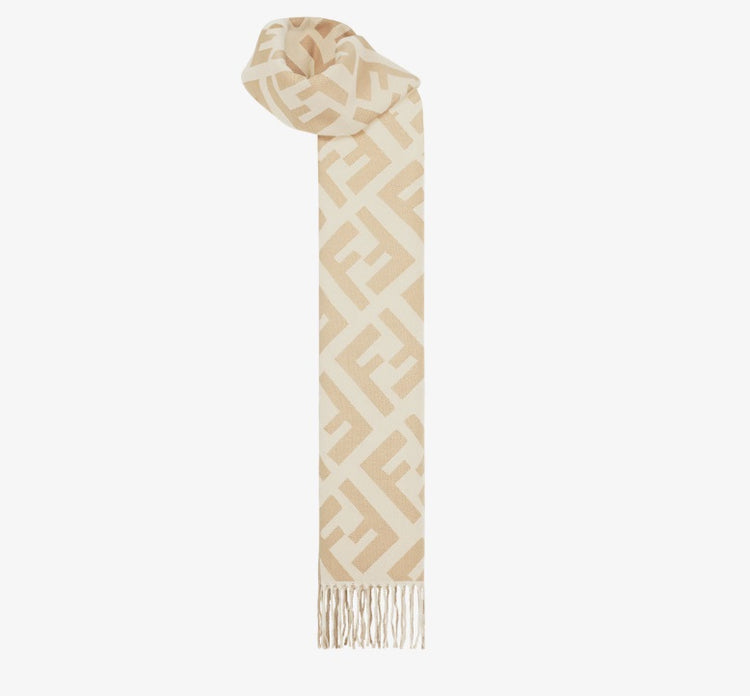 Fendi Logo Wool Cashemer Muffler