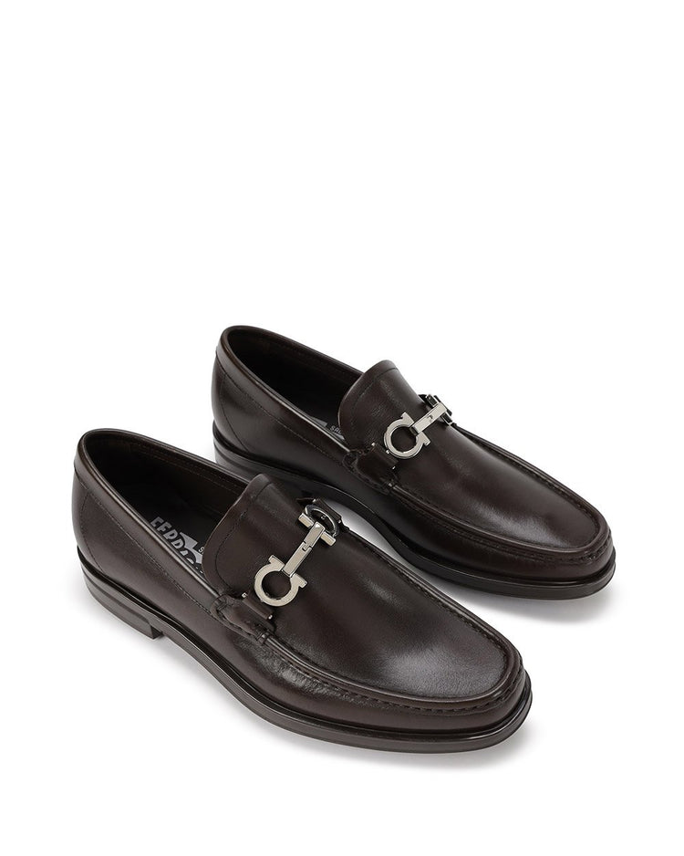 Metal Buckle Leather Shoes
