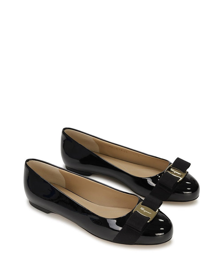 Leather Flat Shoes