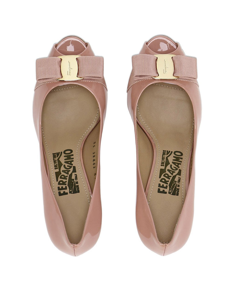Patent Leather High Heels With Bow
