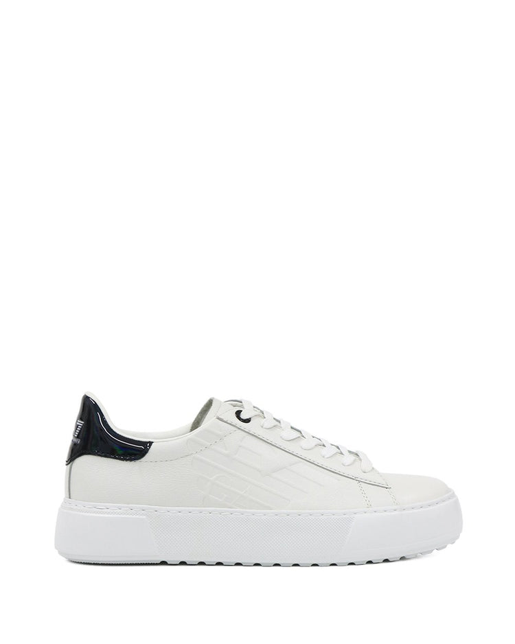 Inclining Stripes Sneakers