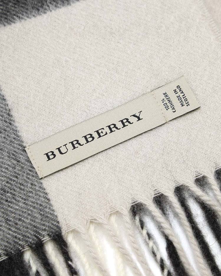 Check Scarf - ISSI Outlet