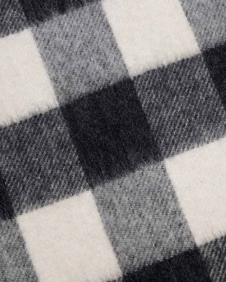 Check Scarf - ISSI Outlet