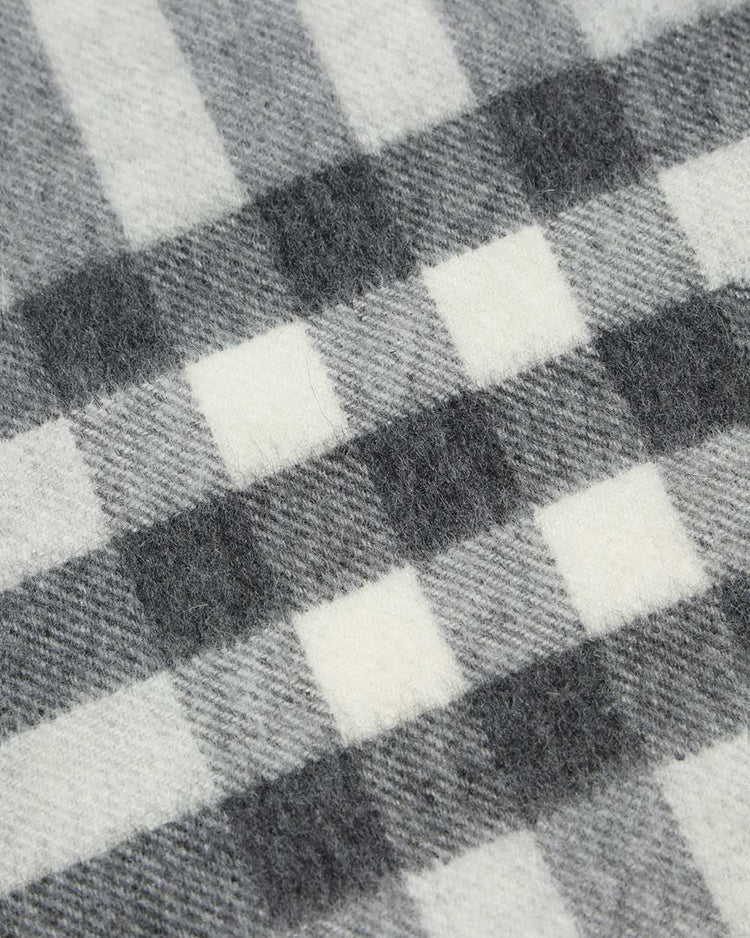 Check Scarf - ISSI Outlet