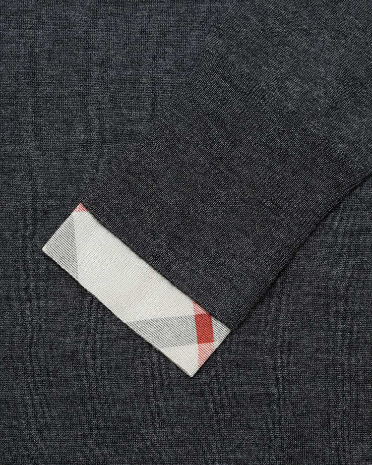 Round Neck Stitching Wool Knitwear