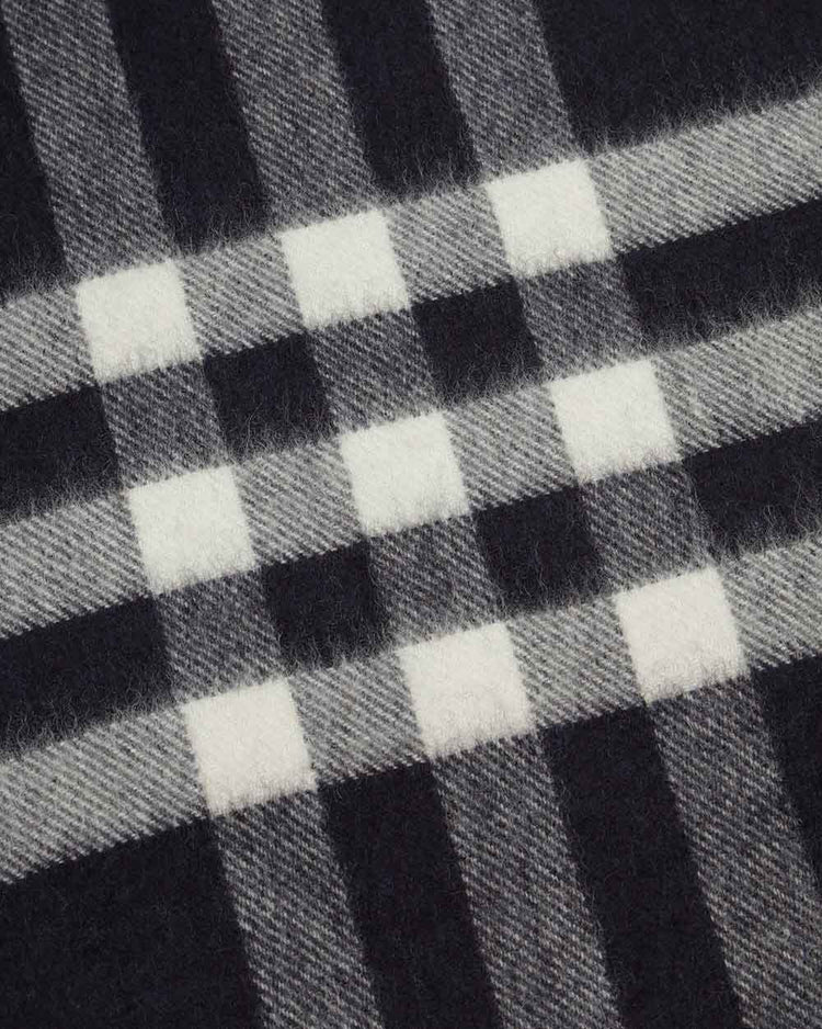 Check Scarf - ISSI Outlet