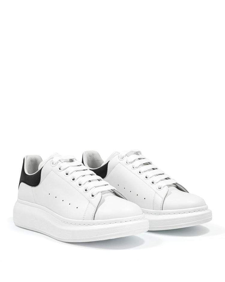 Oversized Sneaker