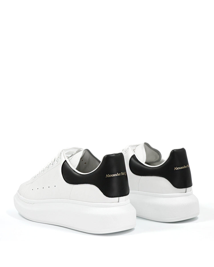 Oversized Sneaker