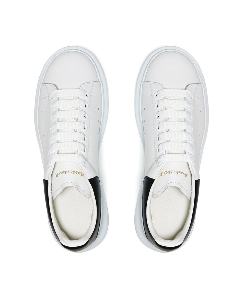 Oversized Sneaker