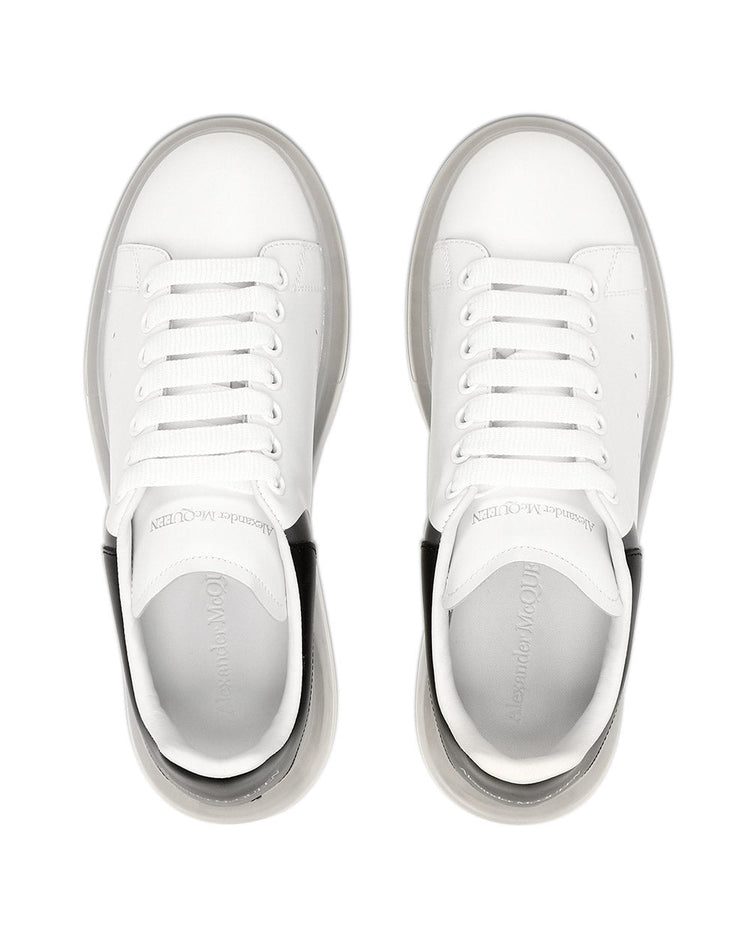 Oversized Sneaker