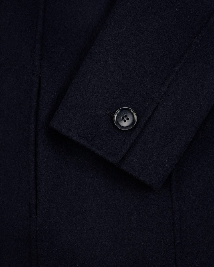 Single-Breasted Mid-Length Trench Coat