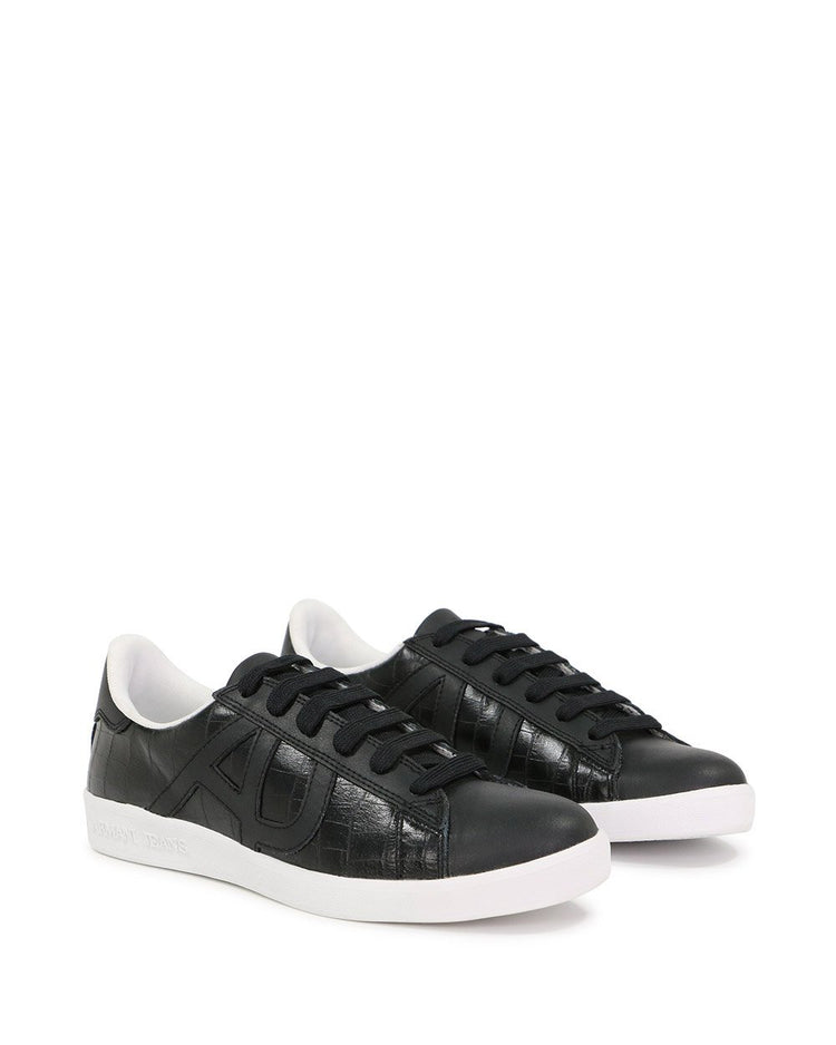 Low-Top Sneakers