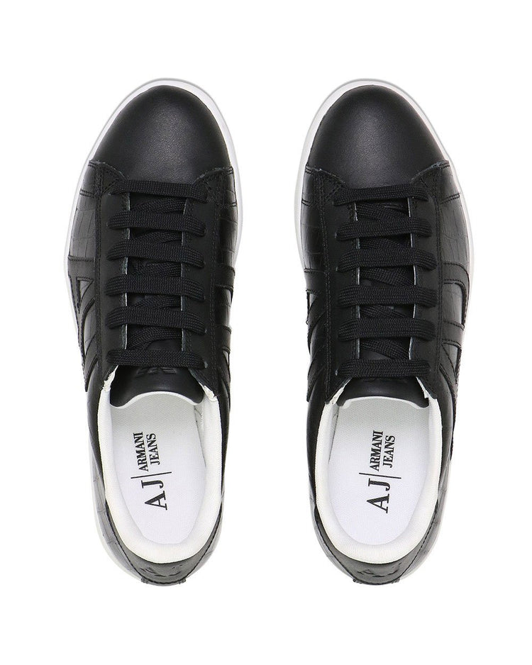 Low-Top Sneakers