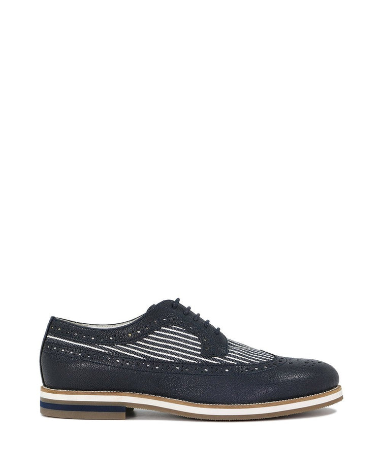 Low-Top Pointed Oxford Shoes