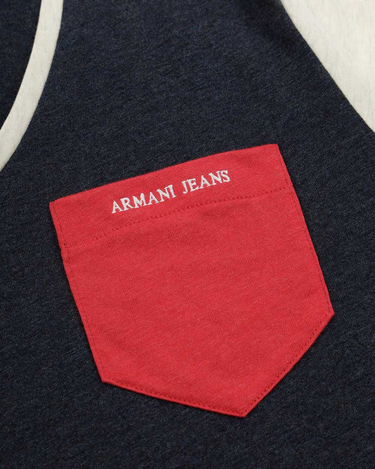 Cotton V-neck T-shirt - ISSI Outlet