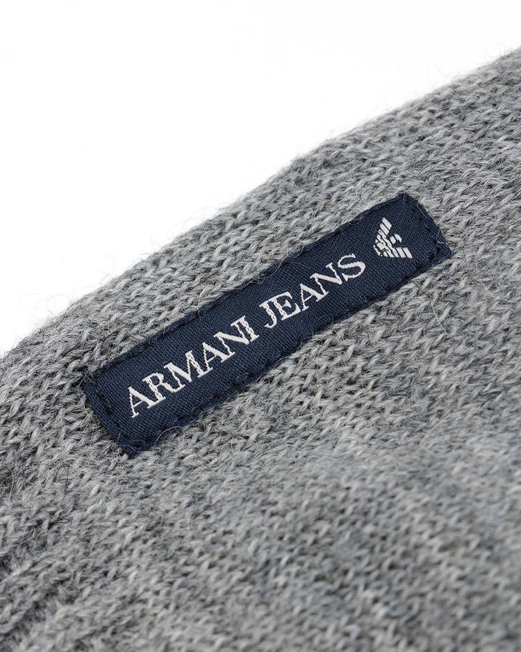 Slim Round Neck Sweater