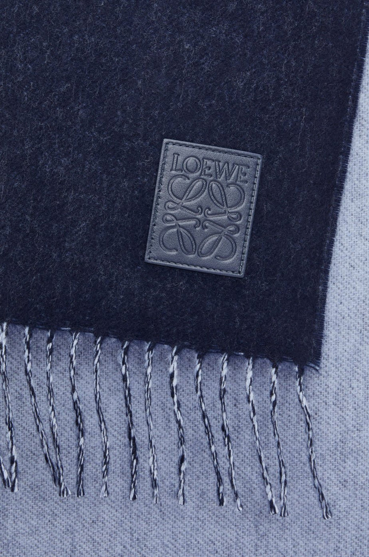 Loewe Scarf in wool and cashmere