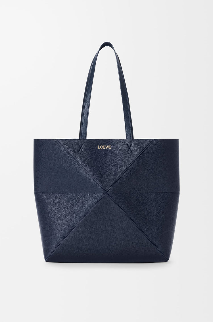 Large horizontal Puzzle Fold tote in soft grained calfskin (A779PEW)