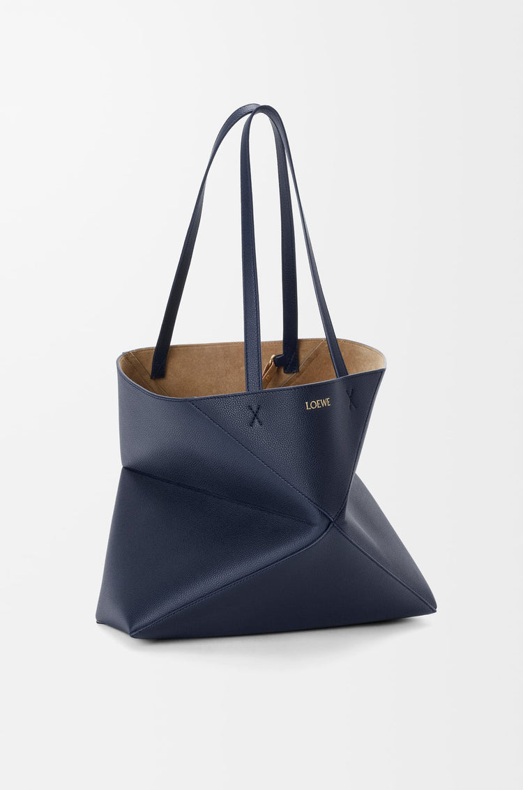 Large horizontal Puzzle Fold tote in soft grained calfskin (A779PEW)