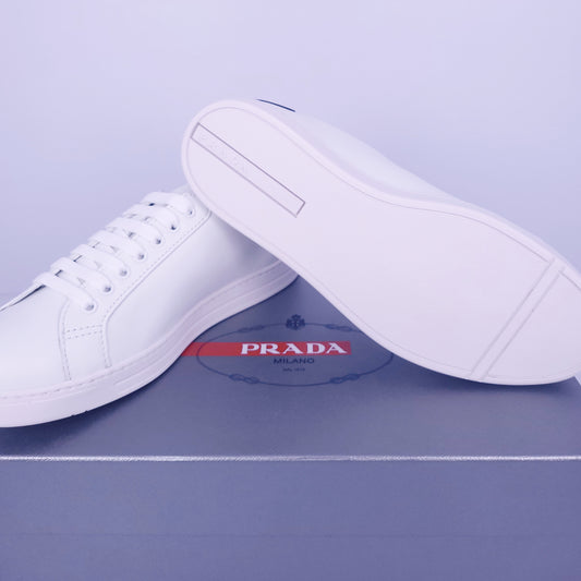 Prada Men Sneakers (4E3299)
