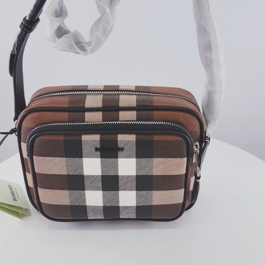 Burberry Camera Crossbody Bag (8049145)
