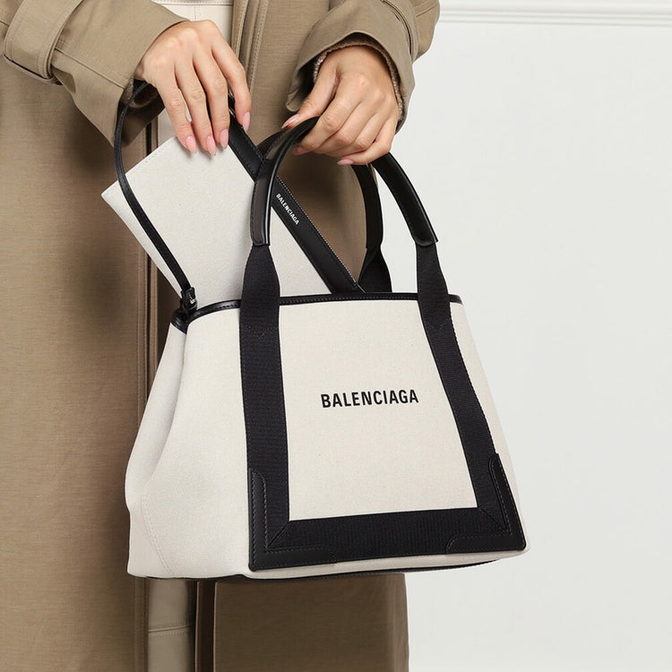 BALENCIAGA HANDBAG