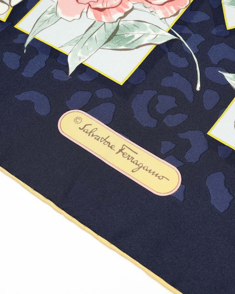 Letters Printing Silk Scarf