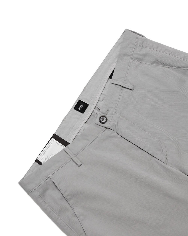 Slim-Fit Chinos - ISSI Outlet